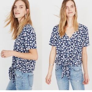 Madewell Tie-Front Top blue floral blouse top 
Sz XS